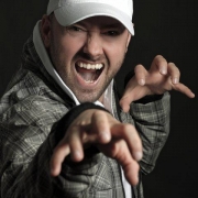 http://djmiller.hu/media/gallery/sajtofotok2010/Thumbnails/thumbnail_180_76833_1436296038720_1572565082_3.jpg