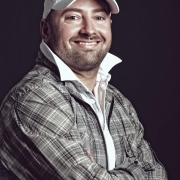 http://djmiller.hu/media/gallery/sajtofotok2010/Thumbnails/thumbnail_180_Miller_2nd_2_websize_AZMO7523.jpg